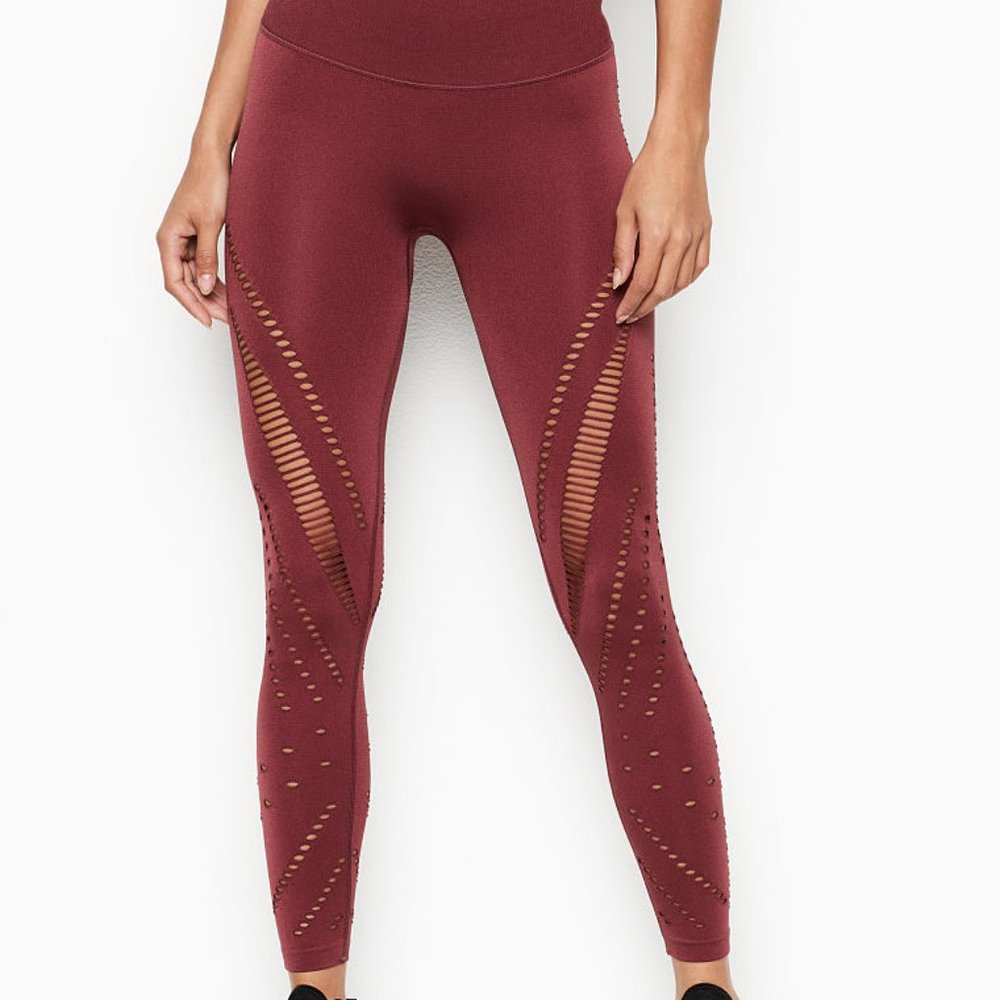 NWT XS VS Seamless High Rise 7/8 Leggings - Picture 3 of 16
